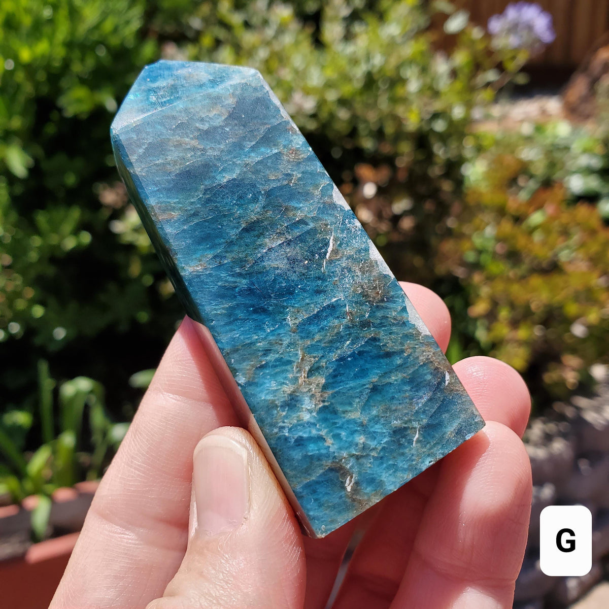 Blue Apatite Tower (damaged) - Intuition, Mental Clarity, Manifestation - Blue Vein Crystal Point Stone Crystal Healing