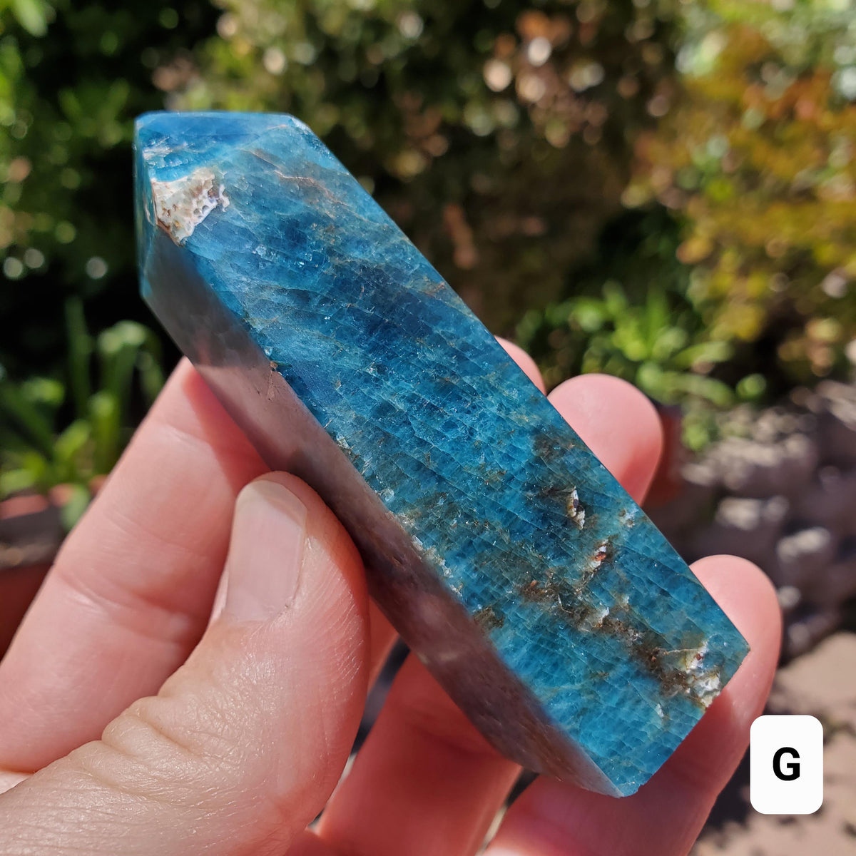 Blue Apatite Tower (damaged) - Intuition, Mental Clarity, Manifestation - Blue Vein Crystal Point Stone Crystal Healing