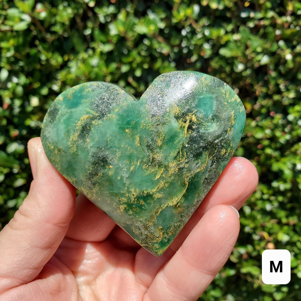 Emerald Heart - Heals Heart Chakra, Compassion, Acceptance, Wisdom, Confidence - Green Emerald Crystal Heart Healing Gemstones