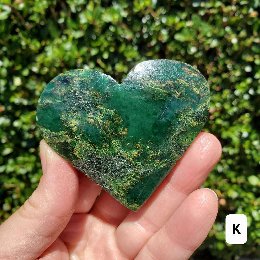 Emerald Heart - Heals Heart Chakra, Compassion, Acceptance, Wisdom, Confidence - Green Emerald Crystal Heart Healing Gemstones