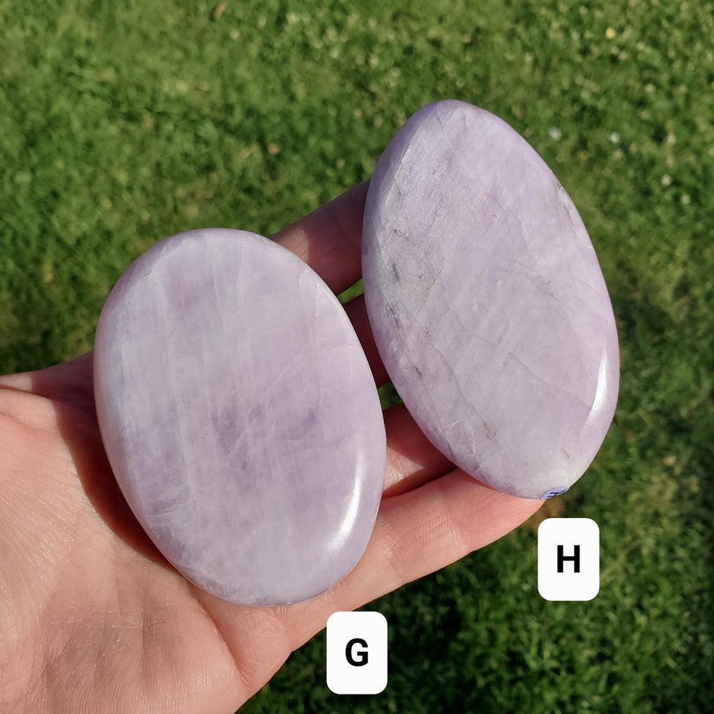 Flashy Kunzite Palm Stone - Inner Peace, Wisdom, Confidence, Understanding, Love - Pink Purple Crystal Healing Gemstone
