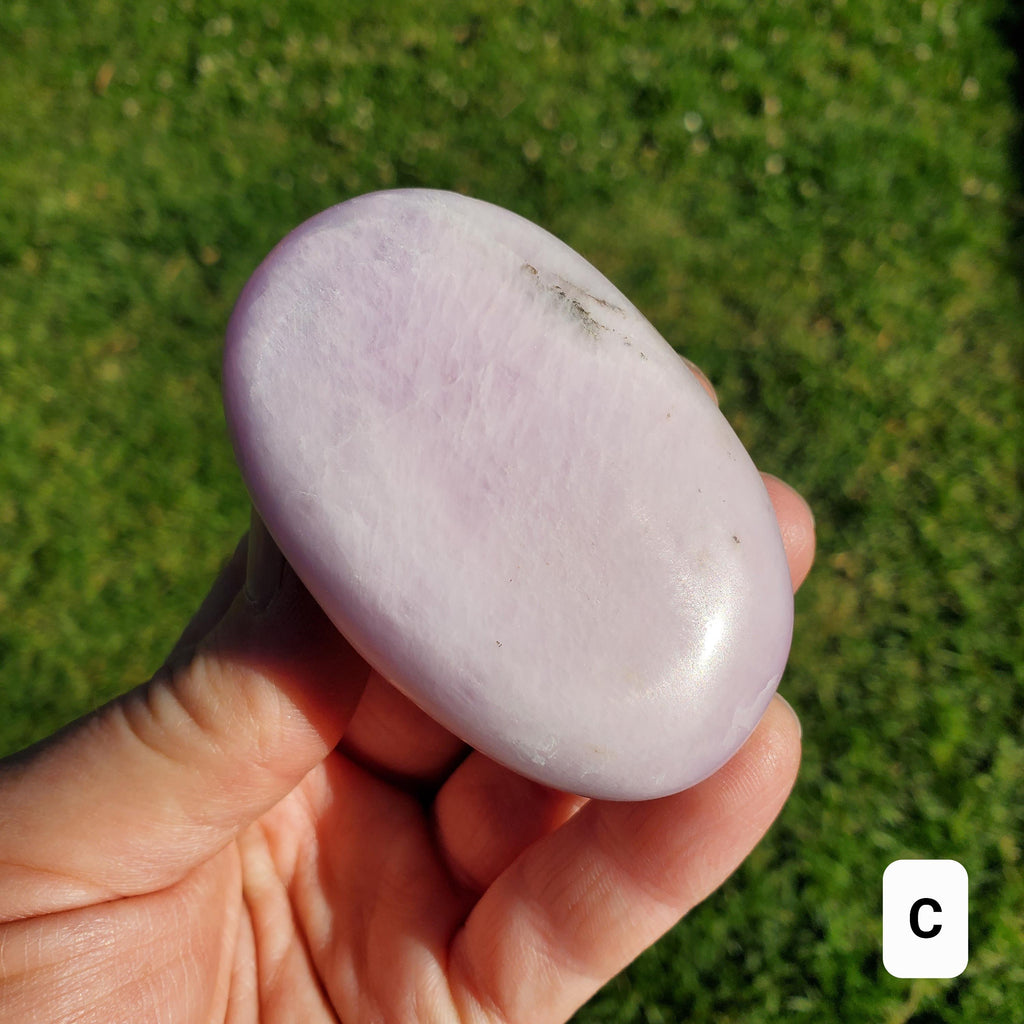Flashy Kunzite Palm Stone - Inner Peace, Wisdom, Confidence, Understanding, Love - Pink Purple Crystal Healing Gemstone