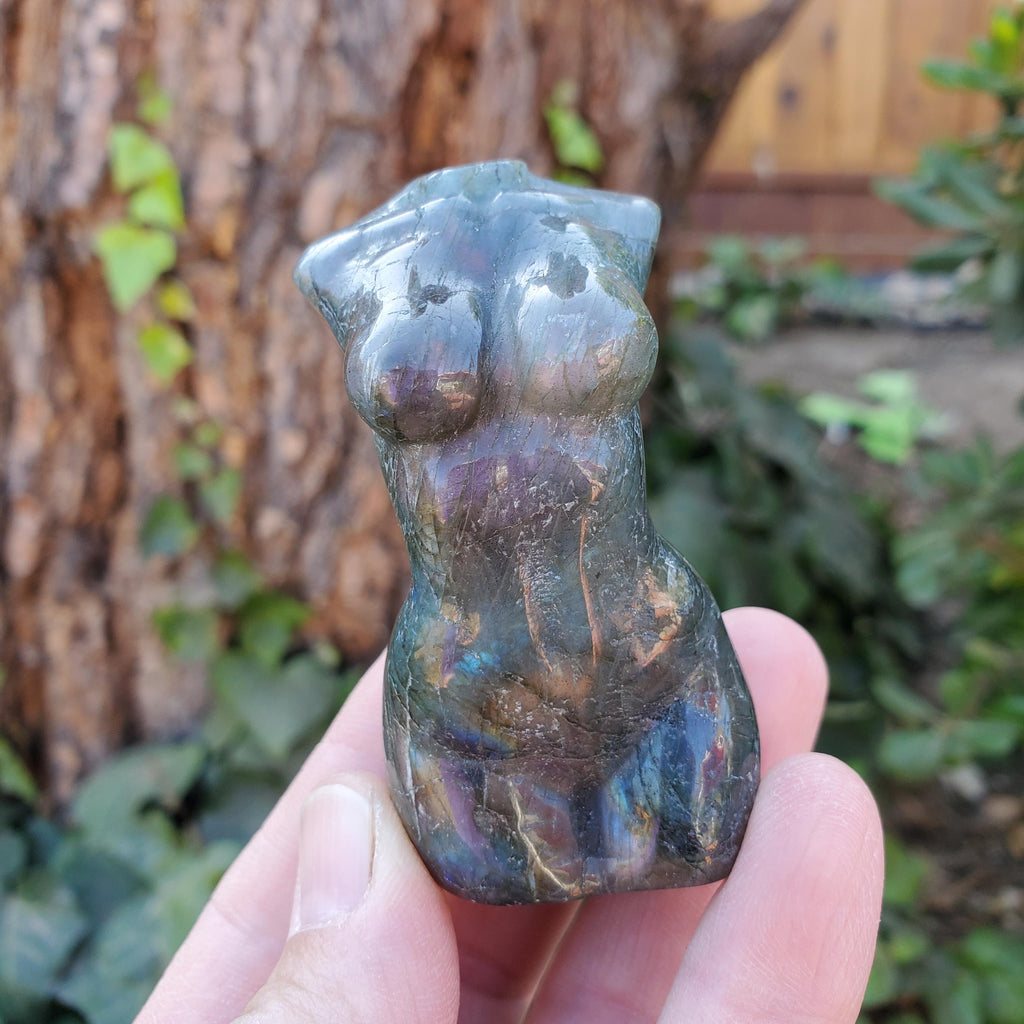 Flashy Labradorite Lady Body 2.75" - Awareness, Connection, Intuition - Crystal Female Model Lab Carving Healing Gemstone Statement Feminine