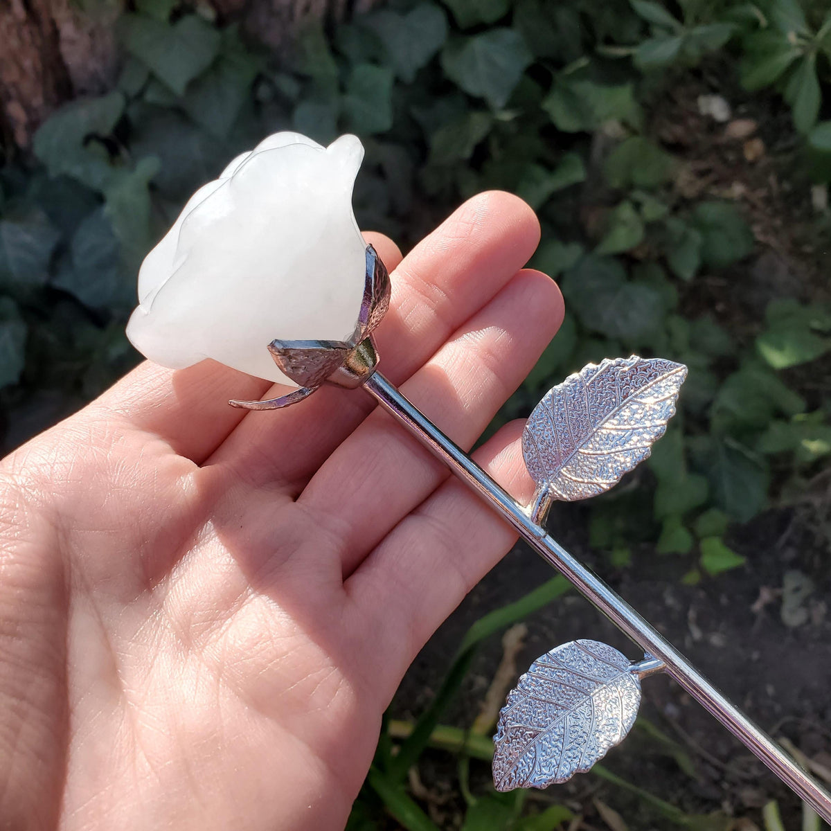 Quartz Long Stem Rose - Master Healer, Counteracts the Negative, Energizes Positive Energy - Clear Quartz Rose Healing Stone Statement