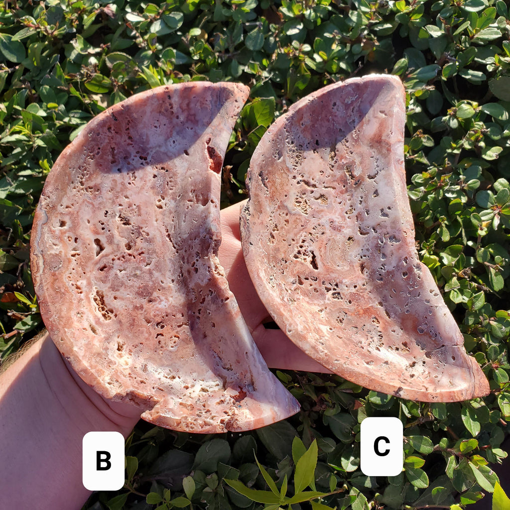 Pink Lace Agate Crescent Moon Tray- Balance Physical, Mental, Emotional - Agate Crystal Moon Display Tray for Trinkets Healing Decor