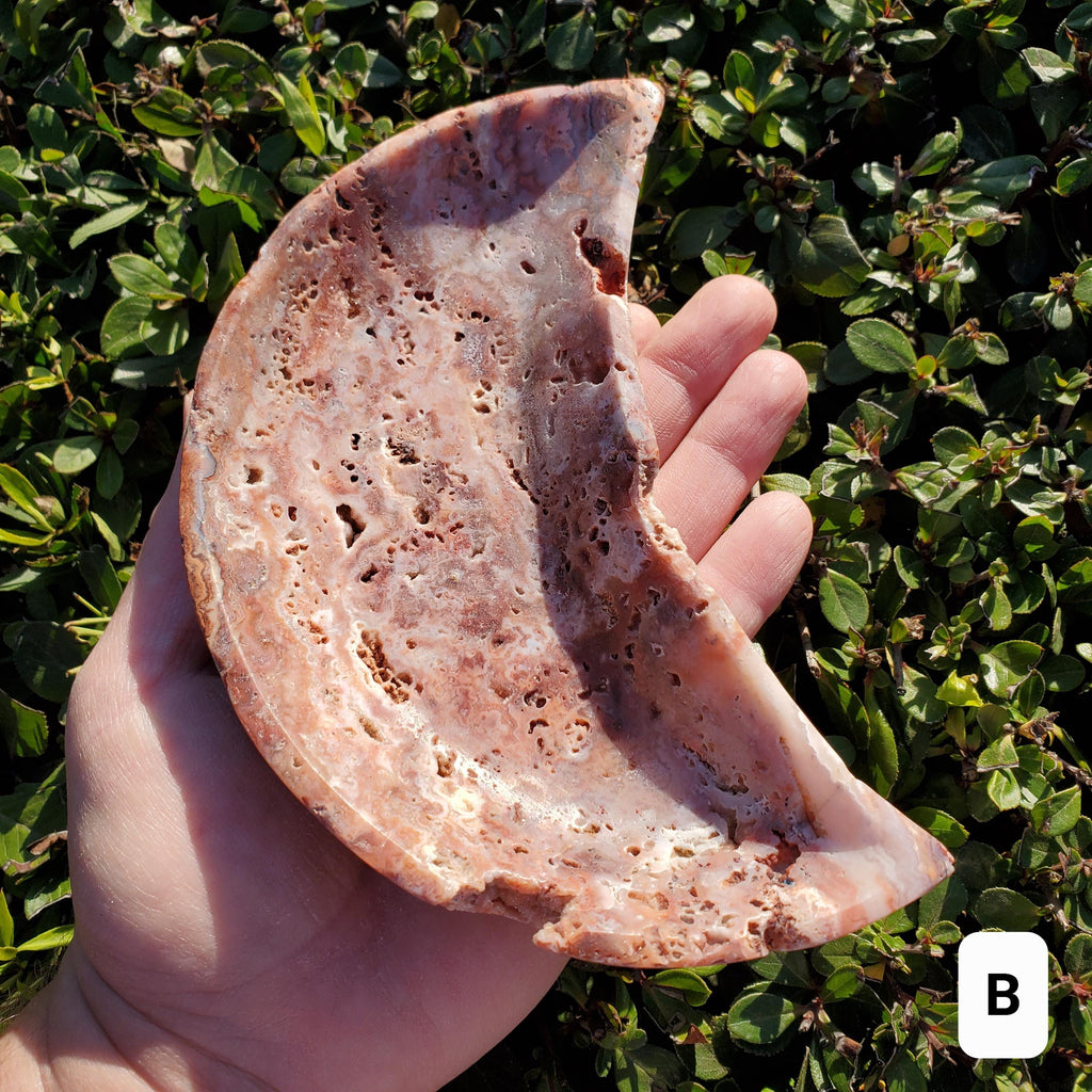 Pink Lace Agate Crescent Moon Tray- Balance Physical, Mental, Emotional - Agate Crystal Moon Display Tray for Trinkets Healing Decor