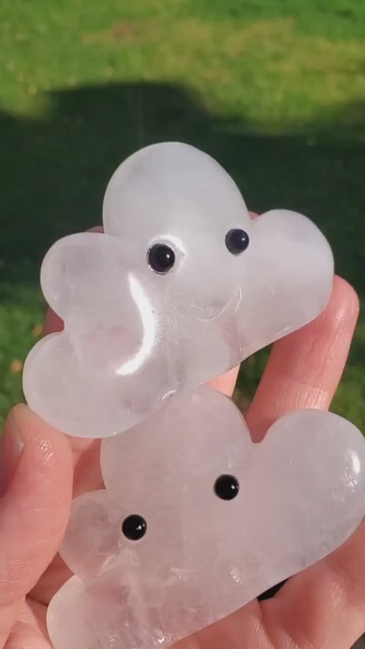 Happy Quartz Cloud - Counteracts the Negative, Magnifies Positive Energy, Cleanses the Aura - Clear Cute Cloud Crystal Healing Gemstone