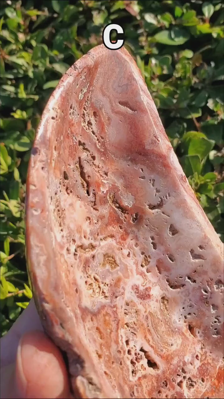Pink Lace Agate Crescent Moon Tray- Balance Physical, Mental, Emotional - Agate Crystal Moon Display Tray for Trinkets Healing Decor