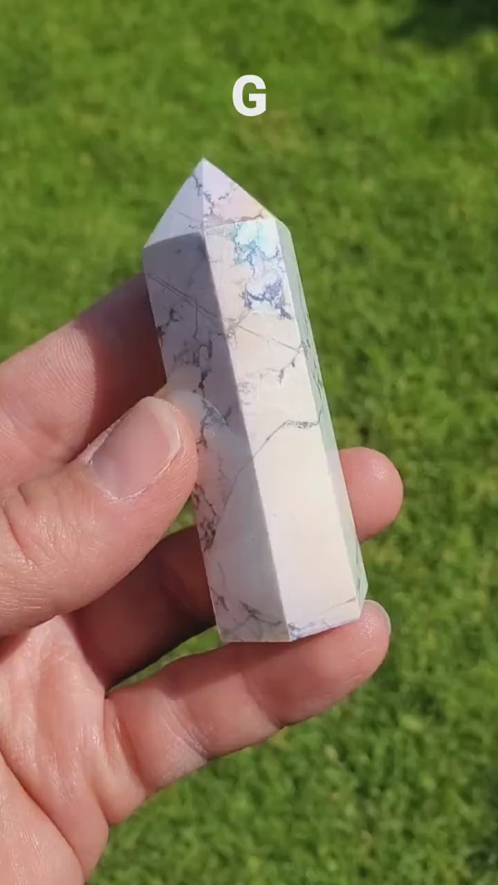 Aura Howlite Tower - Calm, Confidence, Emotional Healing, Strength - Howlite Crystal Point Healing Gemstones