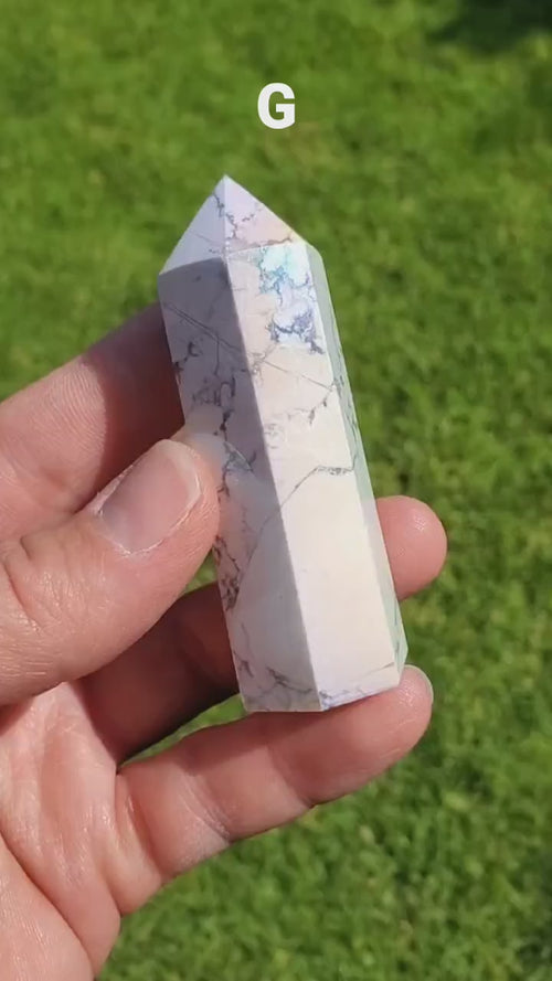 Aura Howlite Tower - Calm, Confidence, Emotional Healing, Strength - Howlite Crystal Point Healing Gemstones